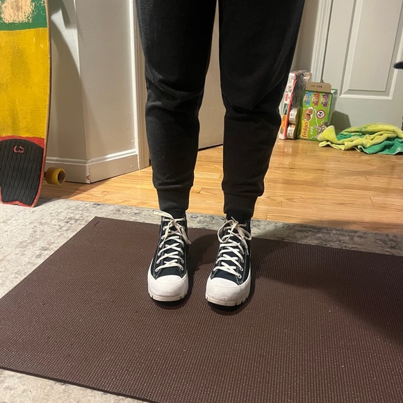 Converse Hightop platform sneakers - Picture 2 of 10